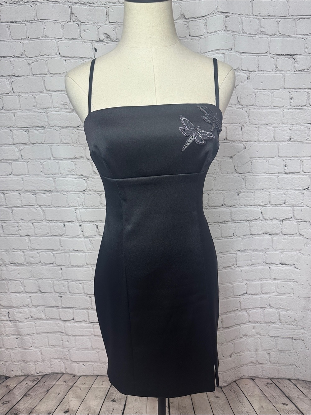 Vintage Hugo Buscati Black Satin Slip Cocktail Dress Beaded Accent USA 6 Y2K